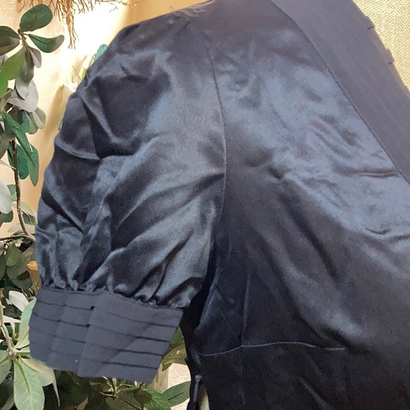 Mix It Satin Blouse - Picture 5 of 7